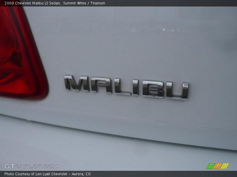 Summit White / Titanium 2009 Chevrolet Malibu LS Sedan