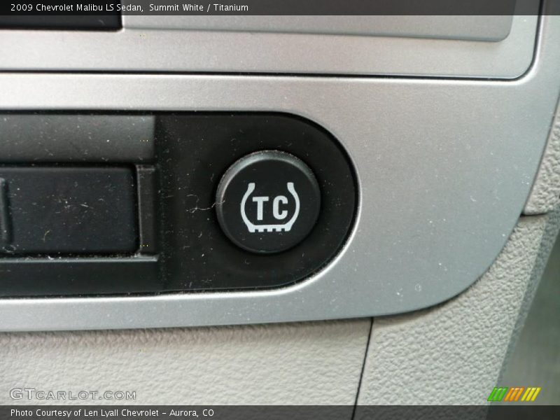 Summit White / Titanium 2009 Chevrolet Malibu LS Sedan