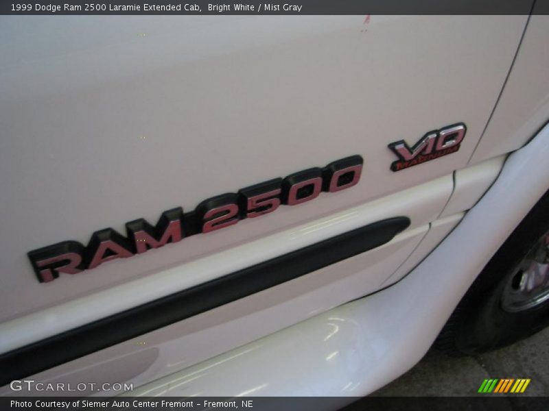 Bright White / Mist Gray 1999 Dodge Ram 2500 Laramie Extended Cab