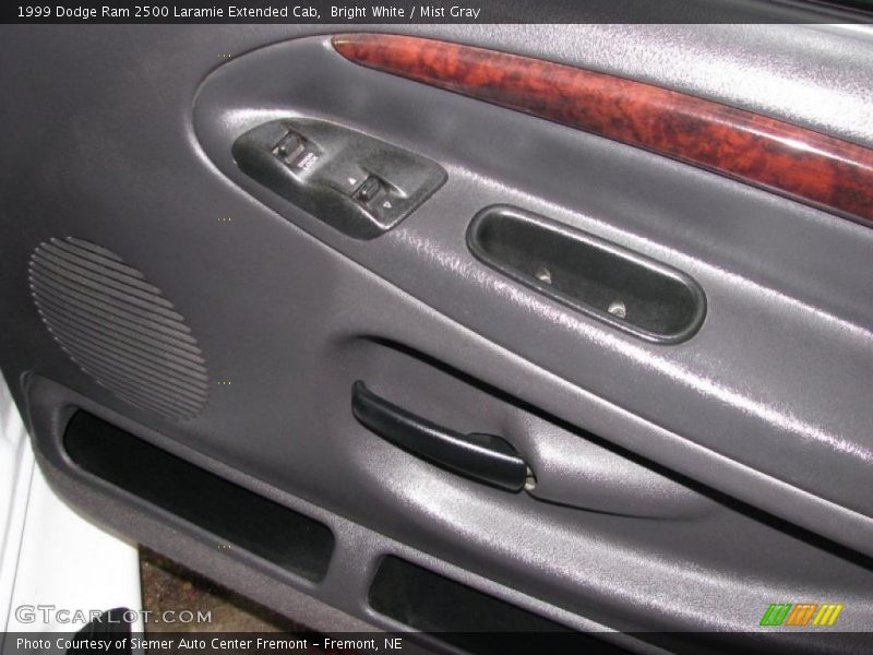 Bright White / Mist Gray 1999 Dodge Ram 2500 Laramie Extended Cab