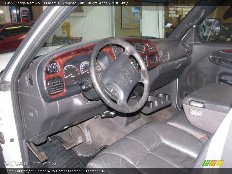 Bright White / Mist Gray 1999 Dodge Ram 2500 Laramie Extended Cab