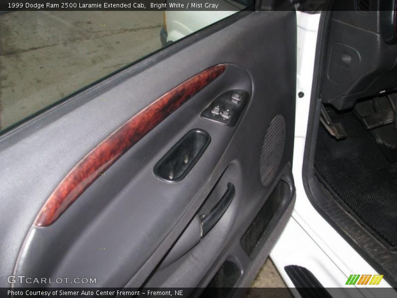 Bright White / Mist Gray 1999 Dodge Ram 2500 Laramie Extended Cab