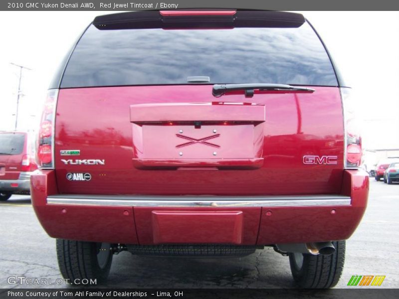 Red Jewel Tintcoat / Ebony 2010 GMC Yukon Denali AWD