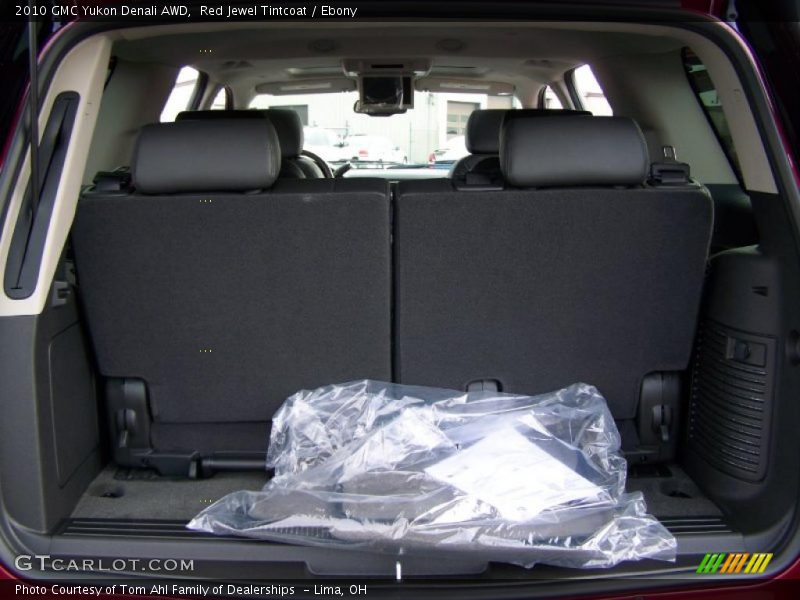 Red Jewel Tintcoat / Ebony 2010 GMC Yukon Denali AWD