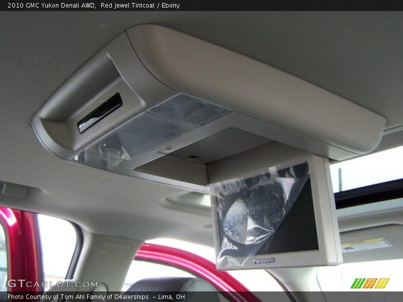 Red Jewel Tintcoat / Ebony 2010 GMC Yukon Denali AWD