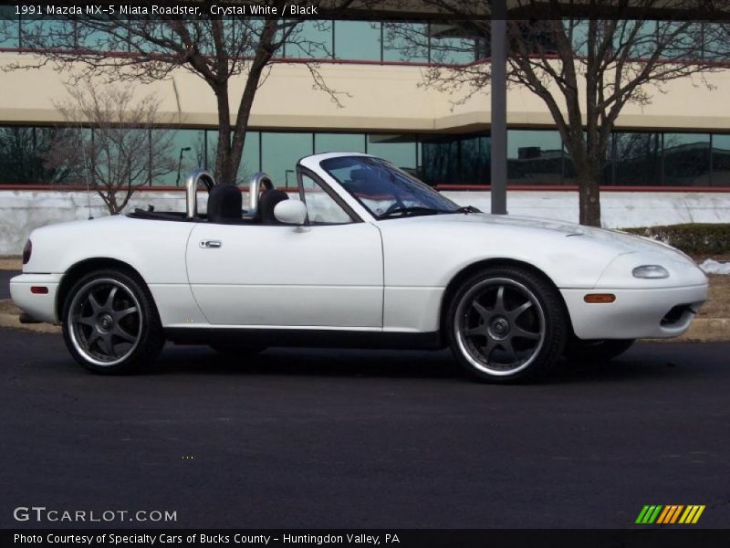 Crystal White / Black 1991 Mazda MX-5 Miata Roadster