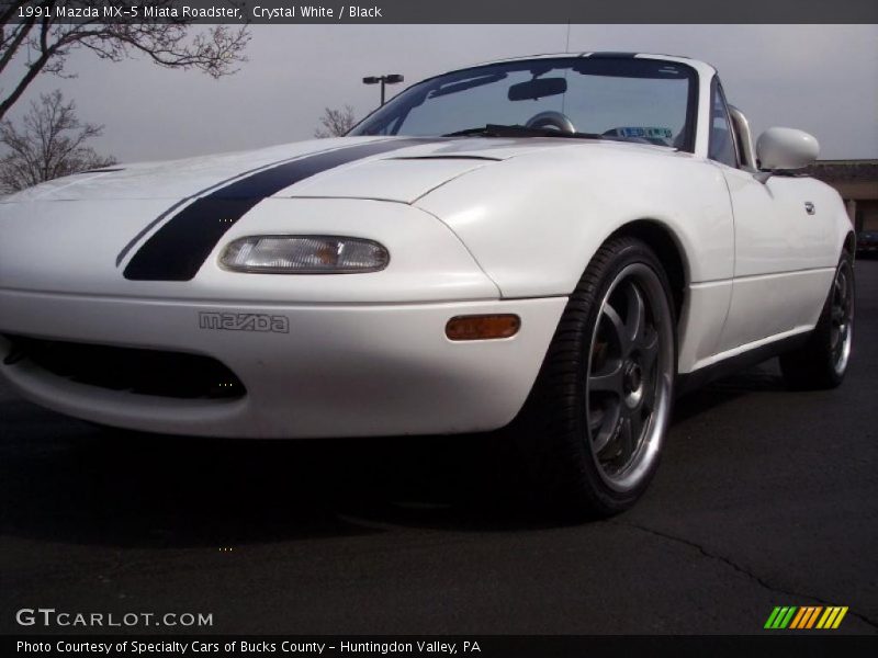 Crystal White / Black 1991 Mazda MX-5 Miata Roadster