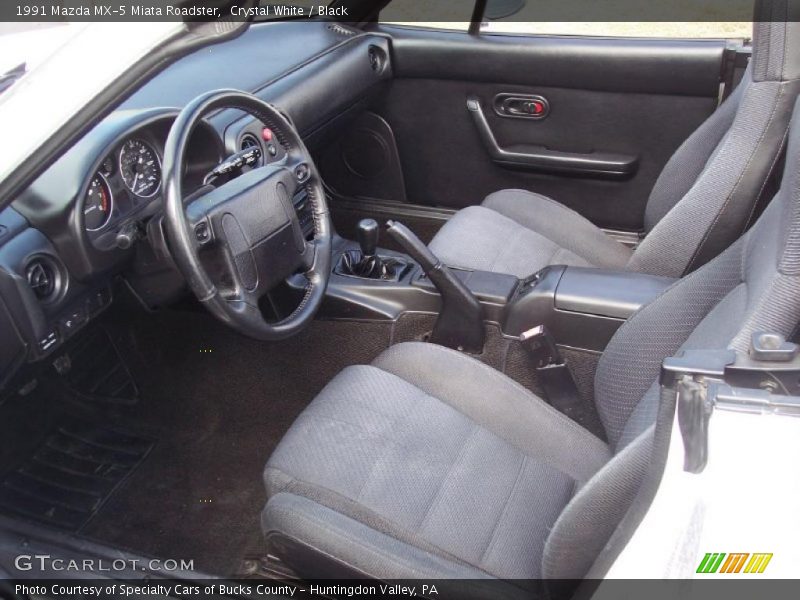 Crystal White / Black 1991 Mazda MX-5 Miata Roadster