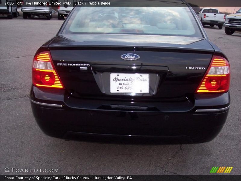 Black / Pebble Beige 2005 Ford Five Hundred Limited AWD
