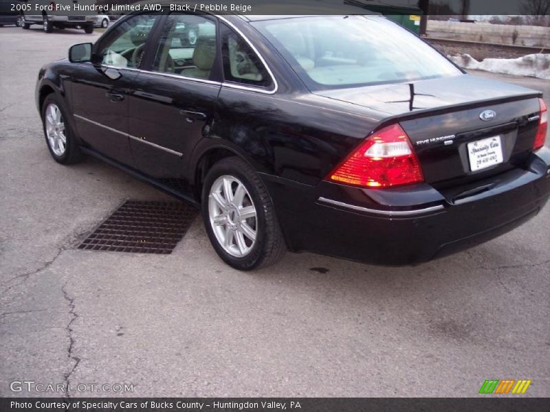 Black / Pebble Beige 2005 Ford Five Hundred Limited AWD