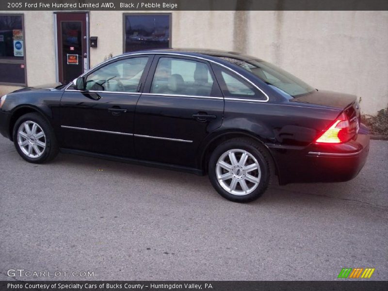 Black / Pebble Beige 2005 Ford Five Hundred Limited AWD