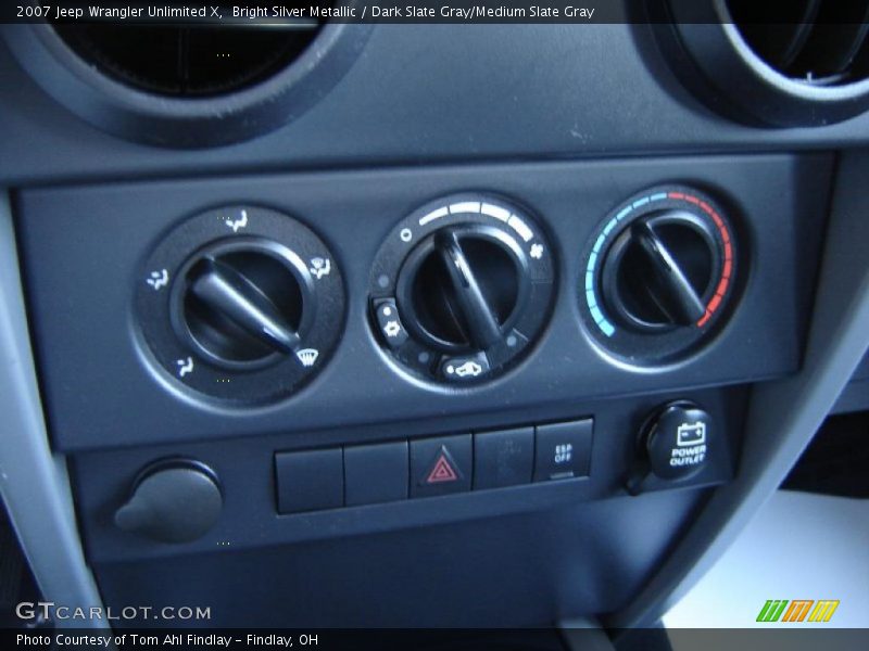 Bright Silver Metallic / Dark Slate Gray/Medium Slate Gray 2007 Jeep Wrangler Unlimited X