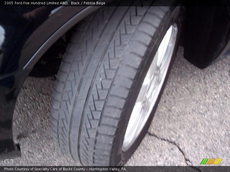 Black / Pebble Beige 2005 Ford Five Hundred Limited AWD
