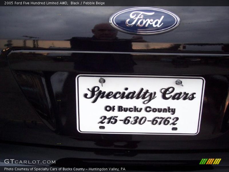 Black / Pebble Beige 2005 Ford Five Hundred Limited AWD