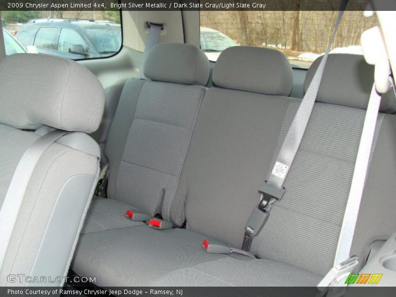 Bright Silver Metallic / Dark Slate Gray/Light Slate Gray 2009 Chrysler Aspen Limited 4x4