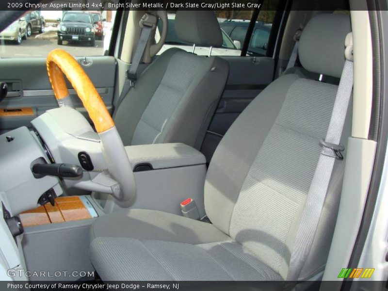 Bright Silver Metallic / Dark Slate Gray/Light Slate Gray 2009 Chrysler Aspen Limited 4x4