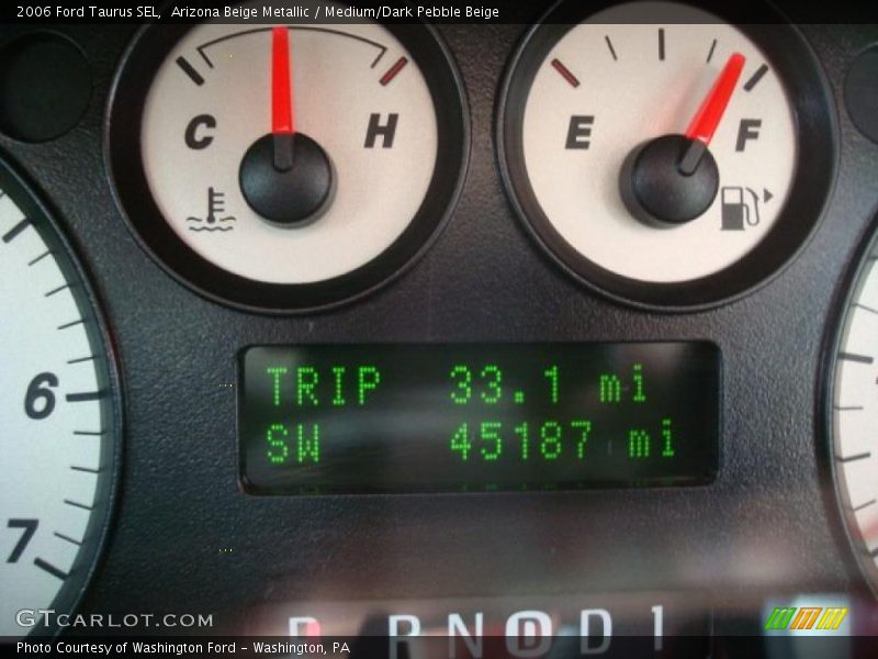 Arizona Beige Metallic / Medium/Dark Pebble Beige 2006 Ford Taurus SEL