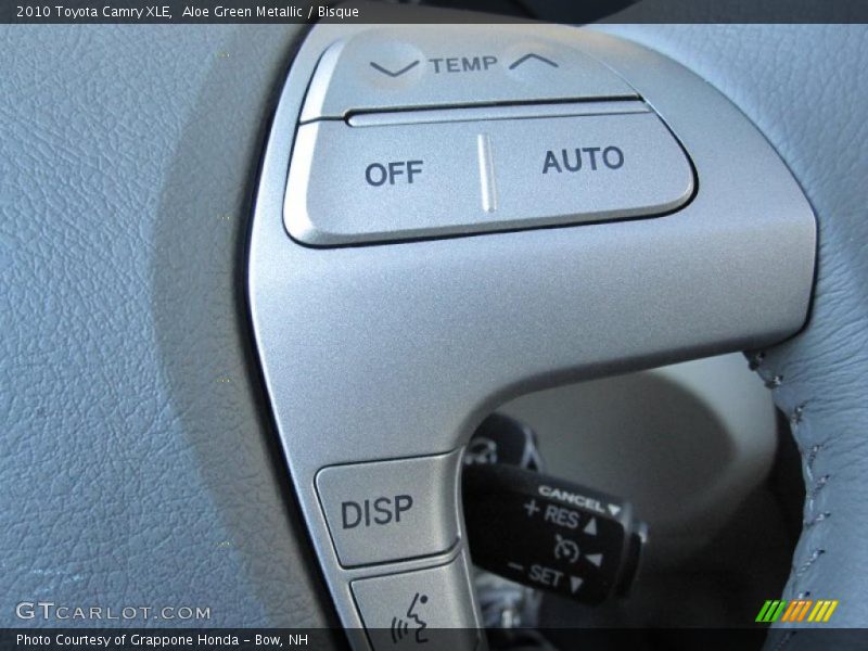 Aloe Green Metallic / Bisque 2010 Toyota Camry XLE