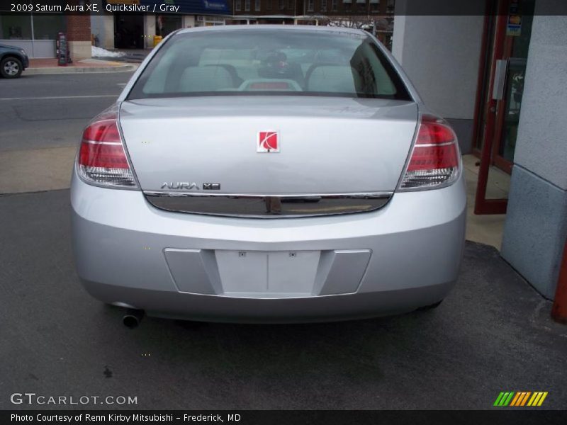 Quicksilver / Gray 2009 Saturn Aura XE
