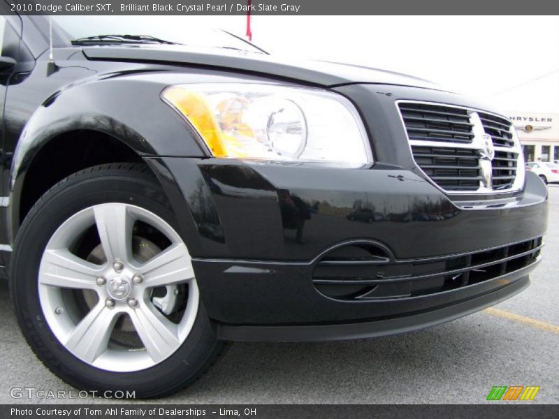 Brilliant Black Crystal Pearl / Dark Slate Gray 2010 Dodge Caliber SXT