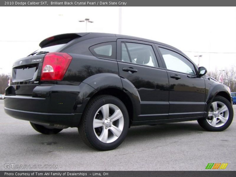 Brilliant Black Crystal Pearl / Dark Slate Gray 2010 Dodge Caliber SXT