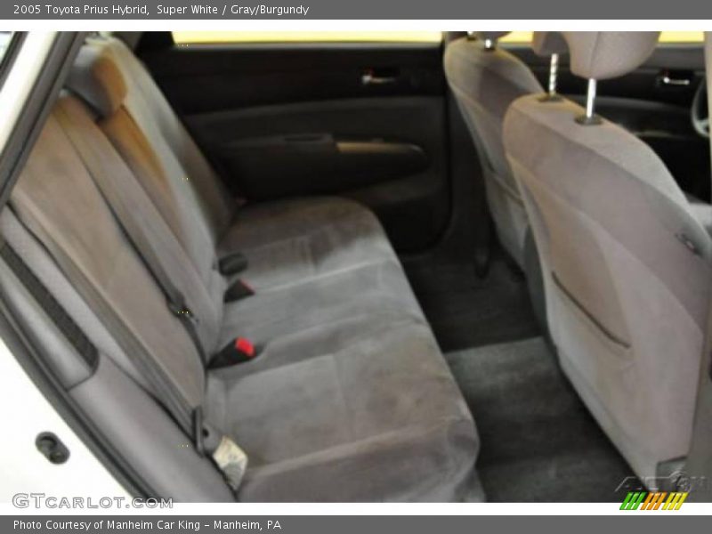 Super White / Gray/Burgundy 2005 Toyota Prius Hybrid
