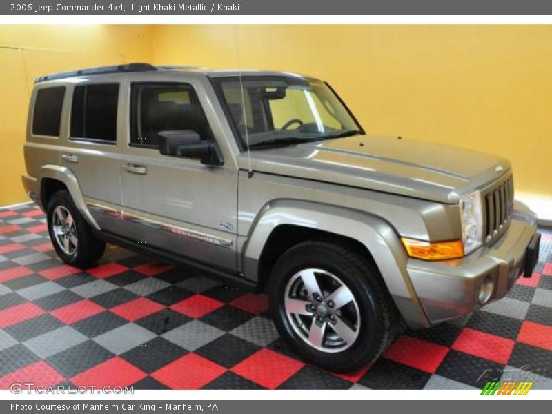 Light Khaki Metallic / Khaki 2006 Jeep Commander 4x4