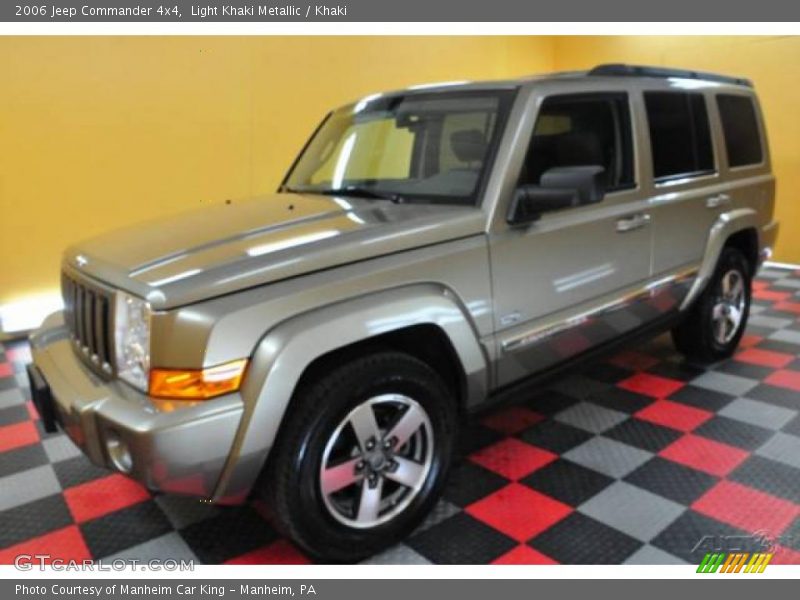 Light Khaki Metallic / Khaki 2006 Jeep Commander 4x4