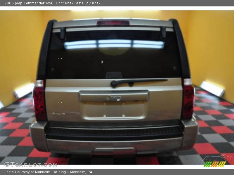 Light Khaki Metallic / Khaki 2006 Jeep Commander 4x4