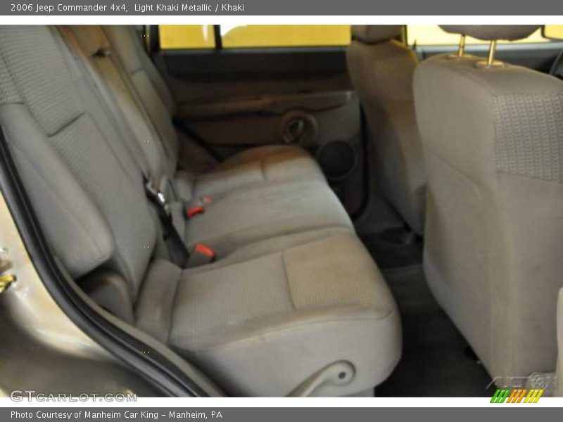 Light Khaki Metallic / Khaki 2006 Jeep Commander 4x4