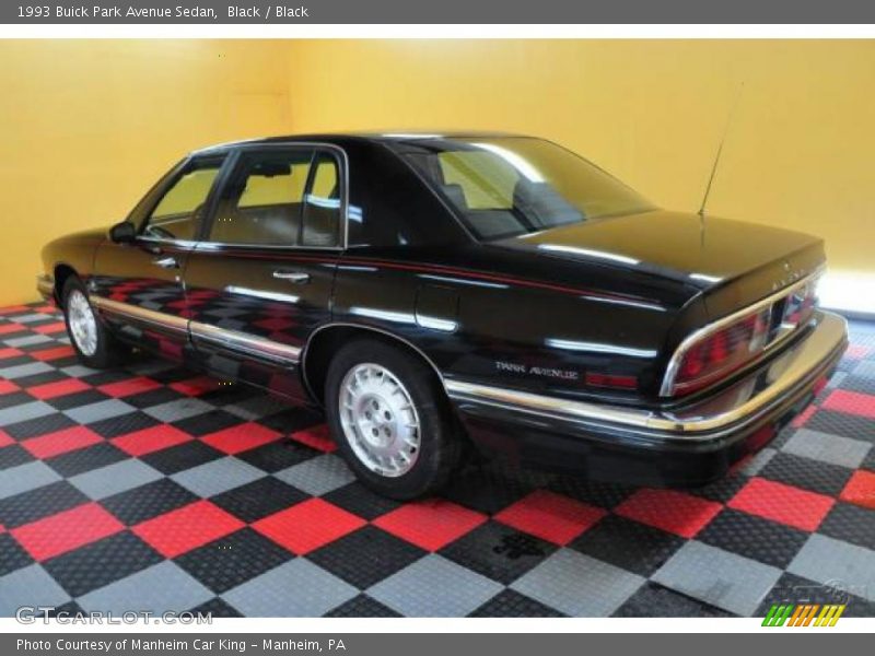 Black / Black 1993 Buick Park Avenue Sedan