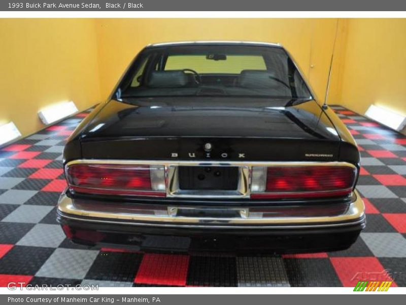 Black / Black 1993 Buick Park Avenue Sedan