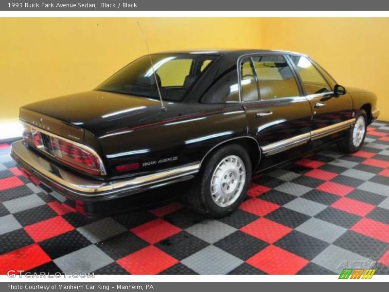 Black / Black 1993 Buick Park Avenue Sedan