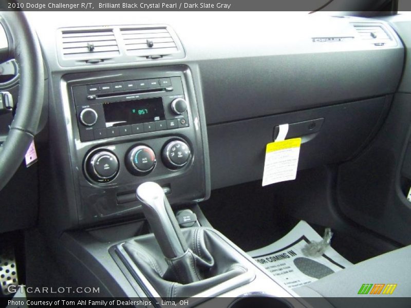 Brilliant Black Crystal Pearl / Dark Slate Gray 2010 Dodge Challenger R/T