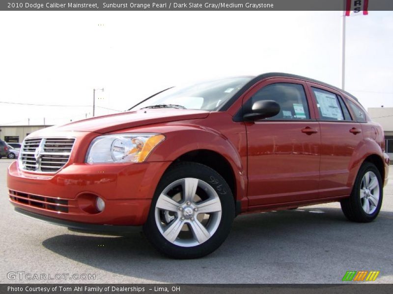 Sunburst Orange Pearl / Dark Slate Gray/Medium Graystone 2010 Dodge Caliber Mainstreet