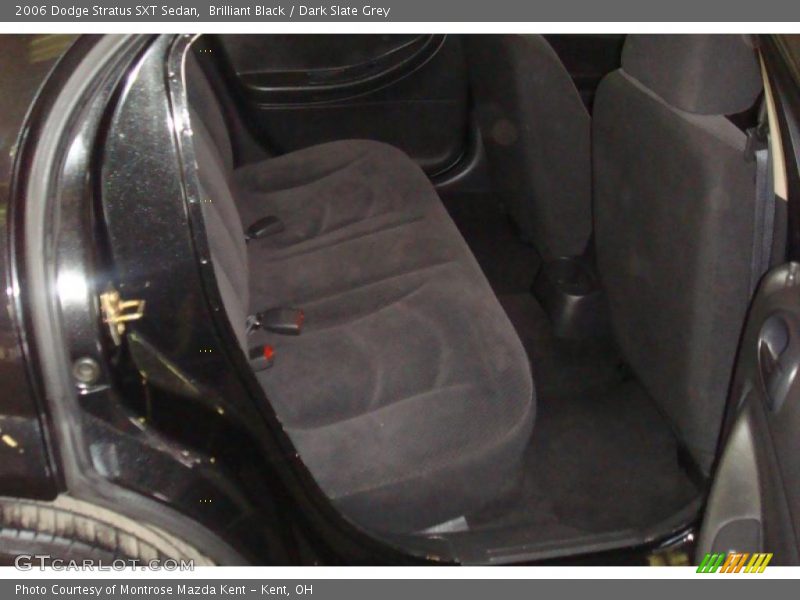 Brilliant Black / Dark Slate Grey 2006 Dodge Stratus SXT Sedan