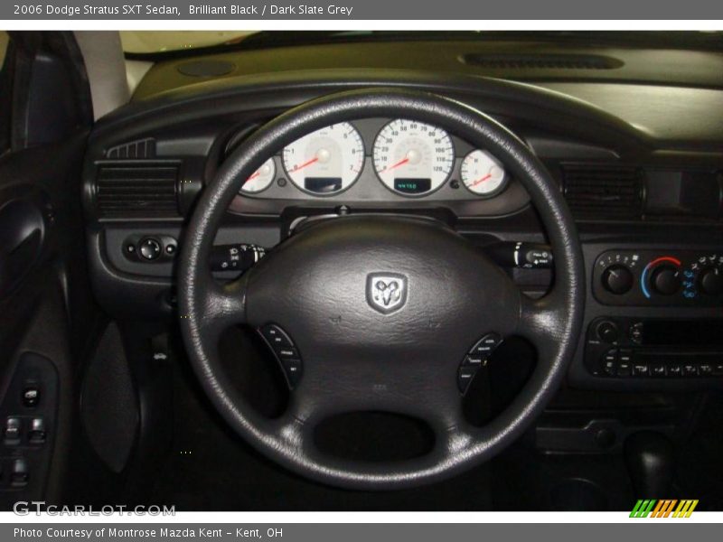 Brilliant Black / Dark Slate Grey 2006 Dodge Stratus SXT Sedan