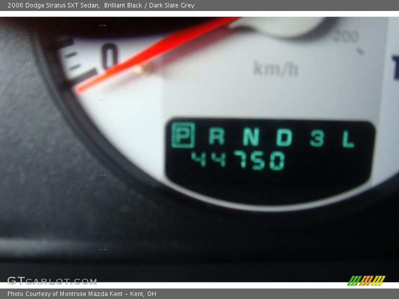 Brilliant Black / Dark Slate Grey 2006 Dodge Stratus SXT Sedan