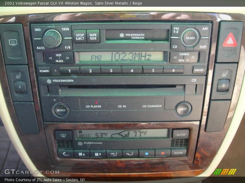 Satin Silver Metallic / Beige 2001 Volkswagen Passat GLX V6 4Motion Wagon