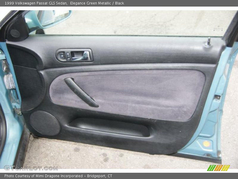 Elegance Green Metallic / Black 1999 Volkswagen Passat GLS Sedan