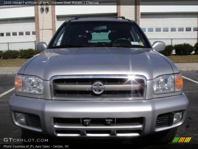 Chrome Silver Metallic / Charcoal 2003 Nissan Pathfinder LE 4x4