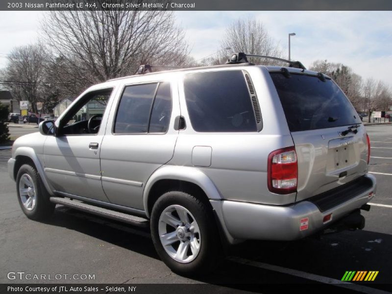 Chrome Silver Metallic / Charcoal 2003 Nissan Pathfinder LE 4x4