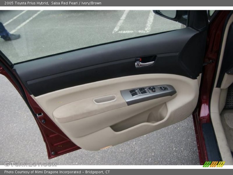 Salsa Red Pearl / Ivory/Brown 2005 Toyota Prius Hybrid