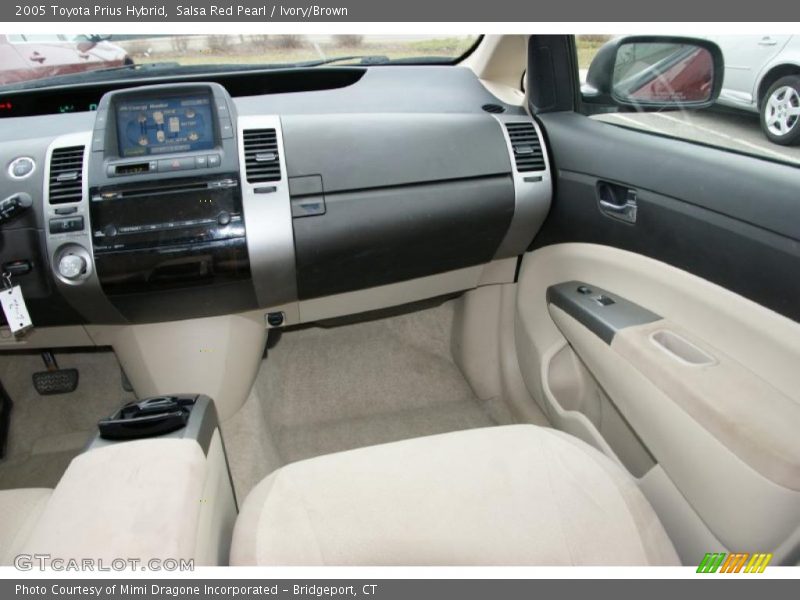 Salsa Red Pearl / Ivory/Brown 2005 Toyota Prius Hybrid