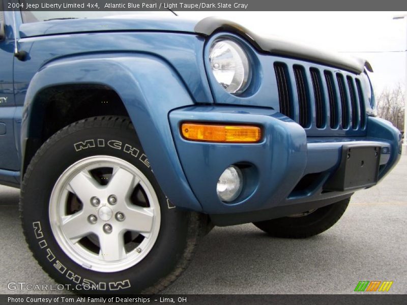 Atlantic Blue Pearl / Light Taupe/Dark Slate Gray 2004 Jeep Liberty Limited 4x4