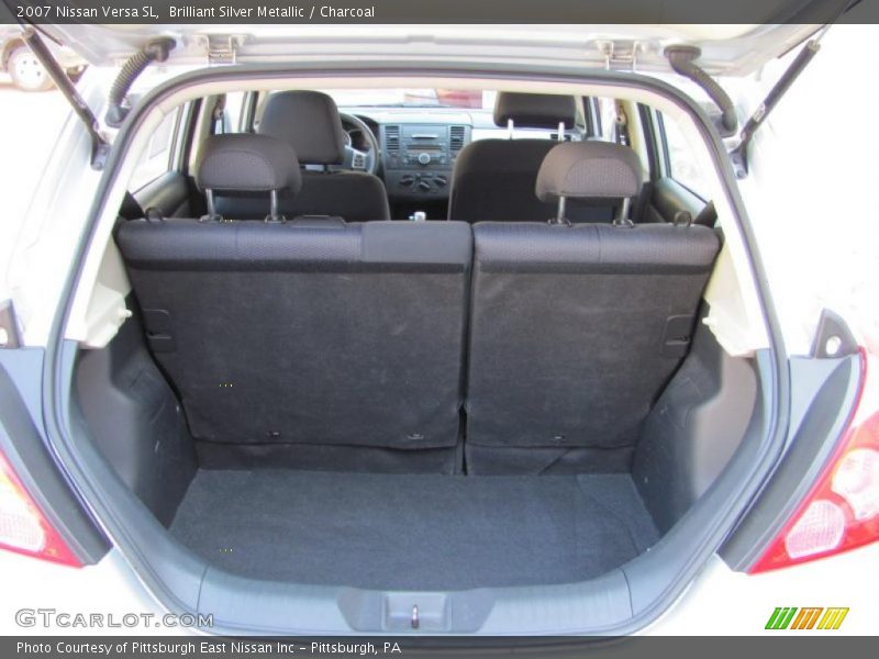 Brilliant Silver Metallic / Charcoal 2007 Nissan Versa SL