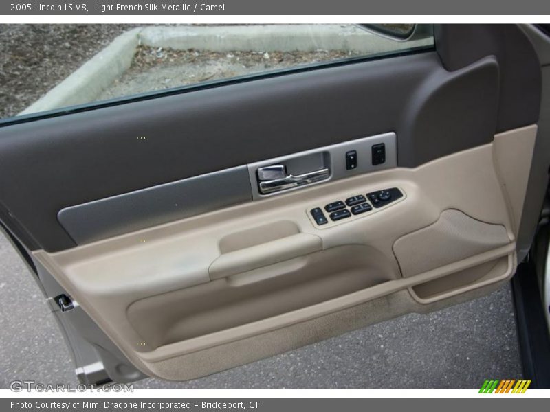 Light French Silk Metallic / Camel 2005 Lincoln LS V8