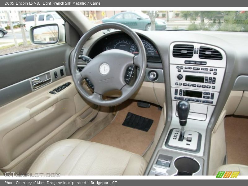 Light French Silk Metallic / Camel 2005 Lincoln LS V8