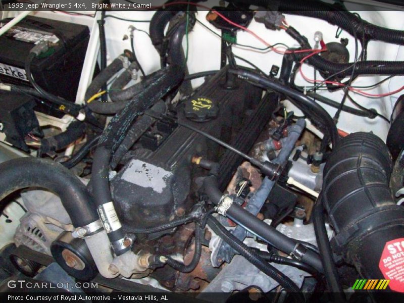Bright White / Camel 1993 Jeep Wrangler S 4x4