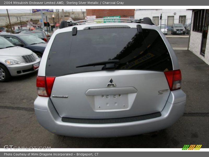 Sterling Silver Metallic / Charcoal Gray 2004 Mitsubishi Endeavor Limited AWD